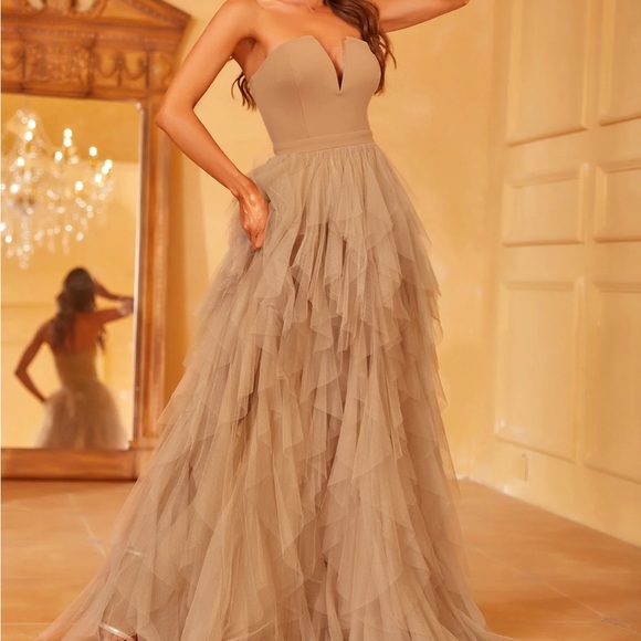 Faeriesty NWT size XL formal dress - Picture 4 of 12